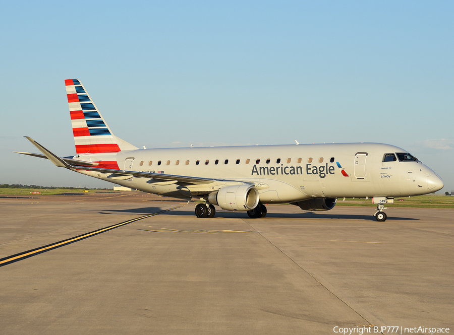 American Eagle (Envoy) Embraer ERJ-175LR (ERJ-170-200LR) (N249NN) | Photo 264859