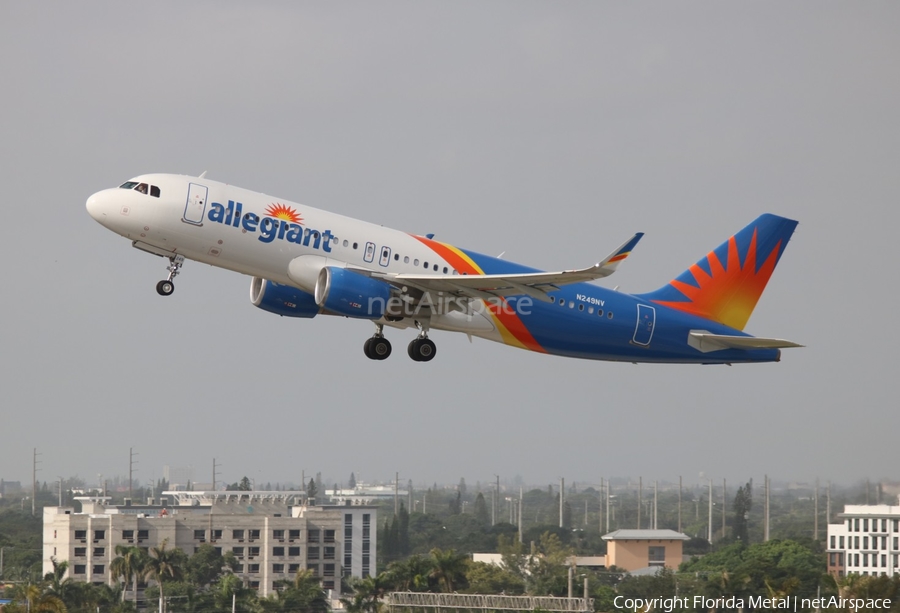 Allegiant Air Airbus A320-214 (N249NV) | Photo 350919