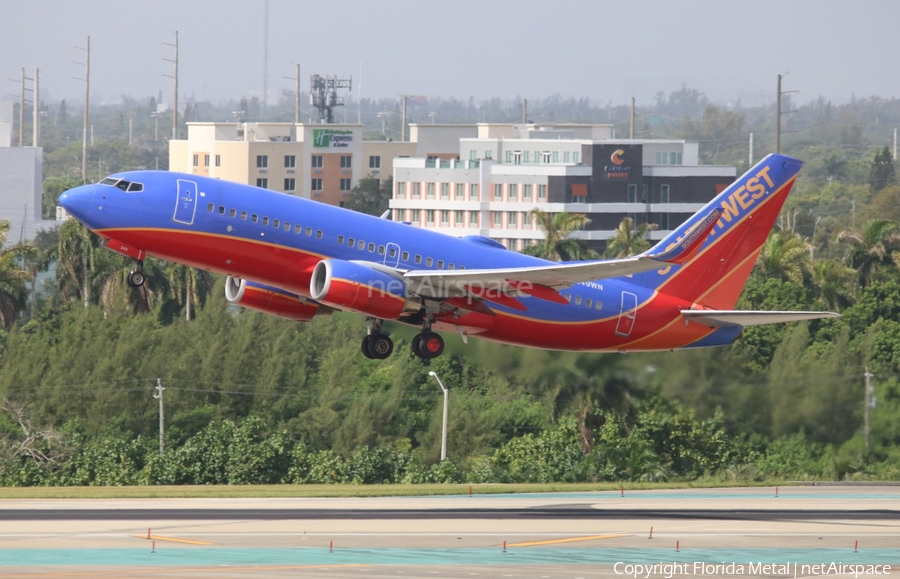 Southwest Airlines Boeing 737-7H4 (N249WN) | Photo 350922