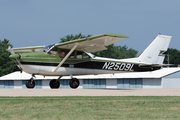 (Private) Cessna 172H Skyhawk (N2509L) at  Oshkosh - Wittman Regional, United States