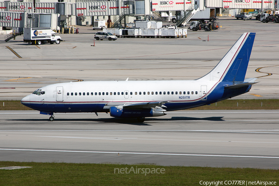 (Private) Boeing 737-228(Adv) (N251TR) | Photo 14011