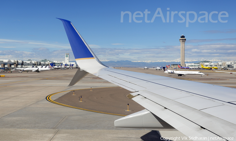 United Airlines Boeing 737-824 (N25201) | Photo 233544