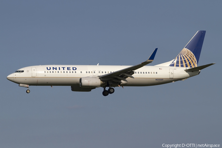 United Airlines Boeing 737-824 (N25201) | Photo 419483