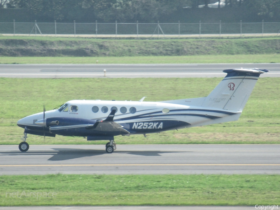 (Private) Beech King Air B200GT (N252KA) | Photo 303266