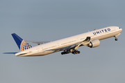 United Airlines Boeing 777-322(ER) (N2534U) at  Newark - Liberty International, United States