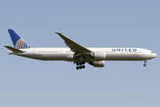 United Airlines Boeing 777-322(ER) (N2534U) at  Frankfurt am Main, Germany
