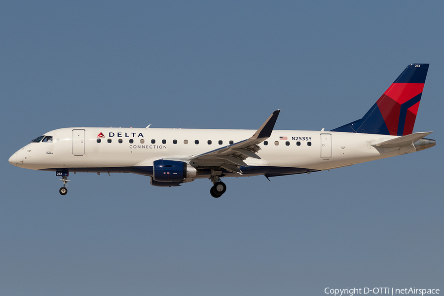 Delta Connection (SkyWest Airlines) Embraer ERJ-175LR (ERJ-170-200LR) (N253SY) | Photo 201406