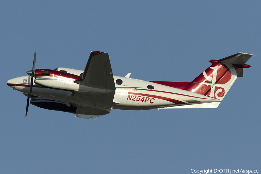 (Private) Beech King Air B300LW (N254PC) | Photo 535946