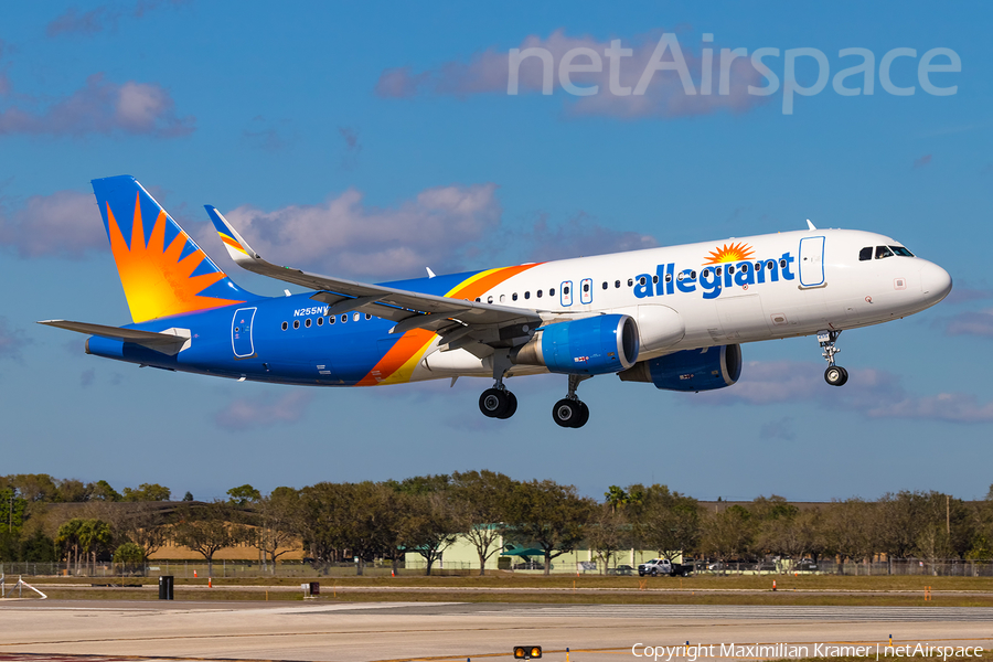 Allegiant Air Airbus A320-214 (N255NV) | Photo 603320