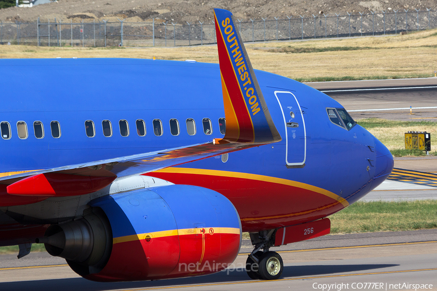Southwest Airlines Boeing 737-7H4 (N256WN) | Photo 8474