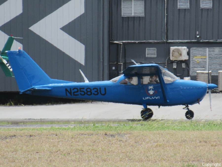 UflyVI Cessna 172D Skyhawk (N2583U) | Photo 392322