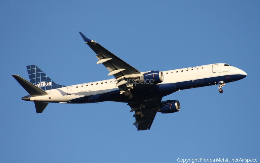 JetBlue Airways Embraer ERJ-190AR (ERJ-190-100IGW) (N258JB) | Photo 328610