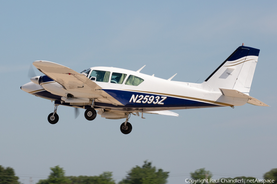 (Private) Piper PA-23-250 Aztec F (N2593Z) | Photo 469699