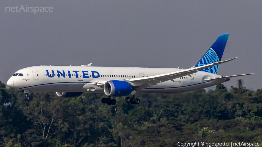 United Airlines Boeing 787-9 Dreamliner (N25982) | Photo 506697