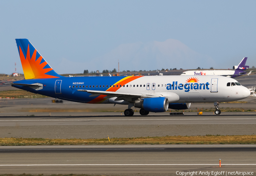 Allegiant Air Airbus A320-214 (N259NV) | Photo 384608