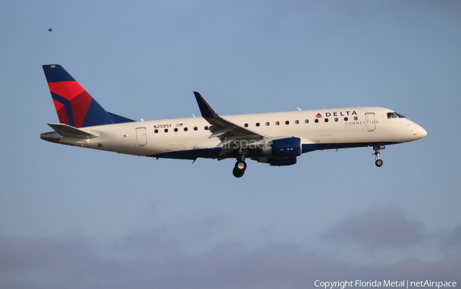 Delta Connection (SkyWest Airlines) Embraer ERJ-175LR (ERJ-170-200LR) (N259SY) | Photo 297166