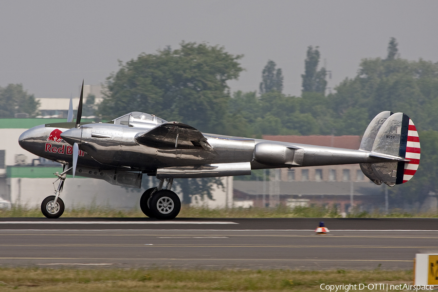 The Flying Bulls Lockheed P-38L Lightning (N25Y) | Photo 292397