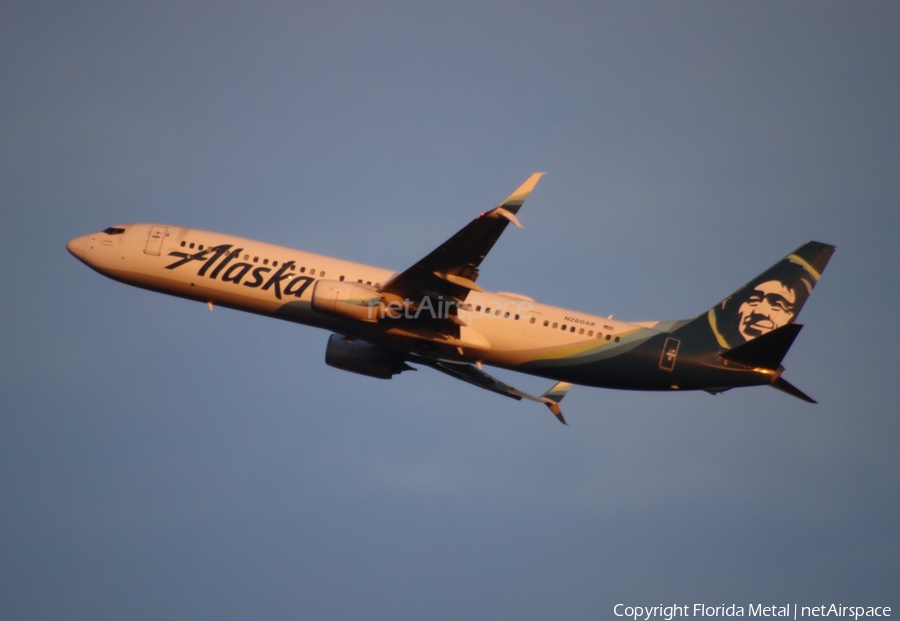Alaska Airlines Boeing 737-990(ER) (N260AK) | Photo 660609