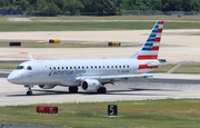 American Eagle (Envoy) Embraer ERJ-175LR (ERJ-170-200LR) (N260NN) at  Tampa - International, United States