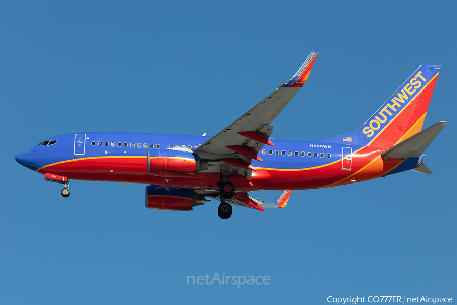 Southwest Airlines Boeing 737-7H4 (N260WN) | Photo 395567