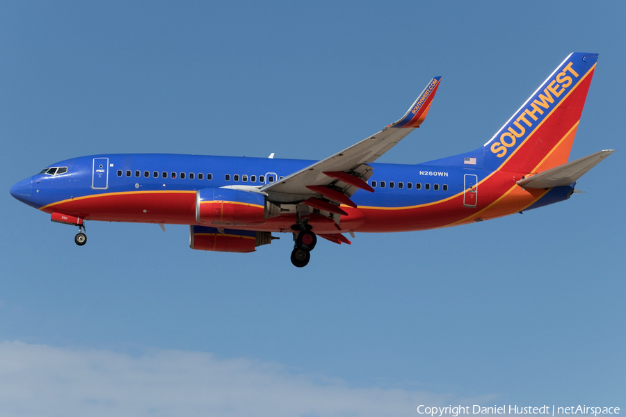 Southwest Airlines Boeing 737-7H4 (N260WN) | Photo 479275