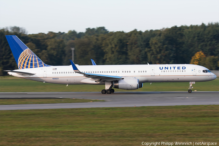 United Airlines Boeing 757-224 (N26123) | Photo 281189