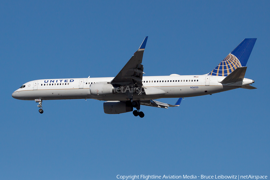 United Airlines Boeing 757-224 (N26123) | Photo 97811