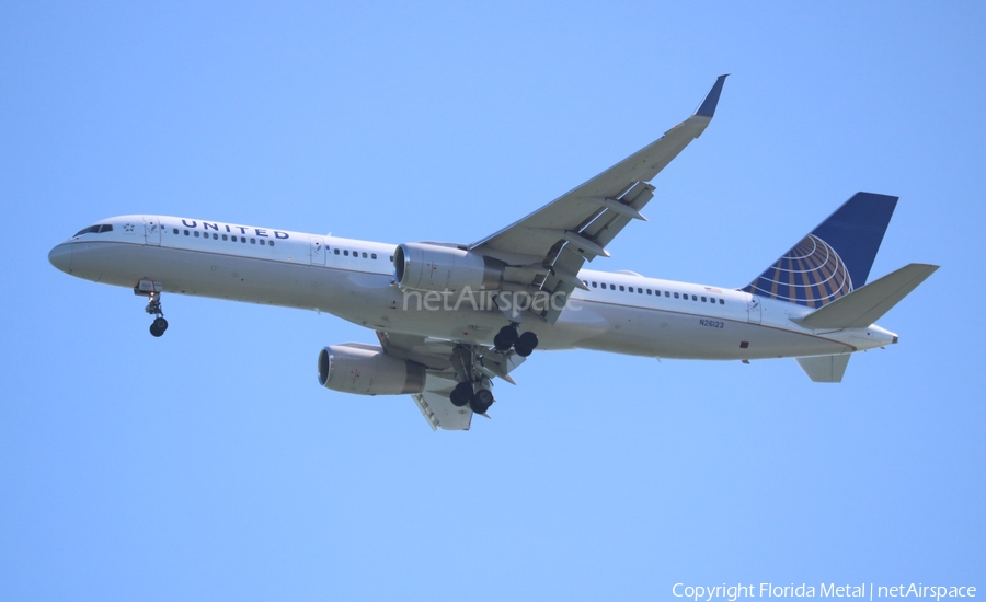 United Airlines Boeing 757-224 (N26123) | Photo 378877