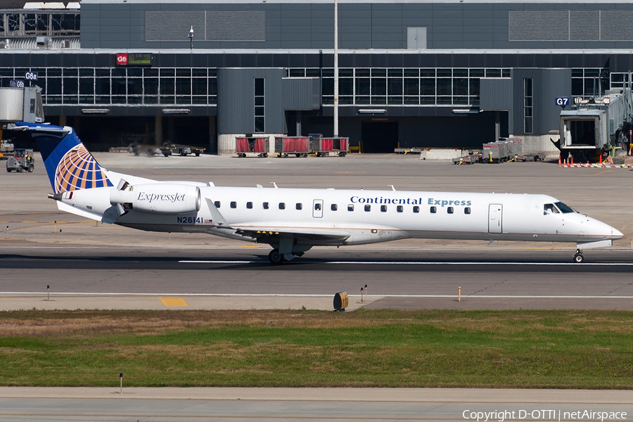Continental Express (ExpressJet) Embraer ERJ-145XR (N26141) | Photo 190464