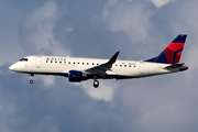 Delta Connection (SkyWest Airlines) Embraer ERJ-175LR (ERJ-170-200LR) (N261SY) at  San Francisco - International, United States