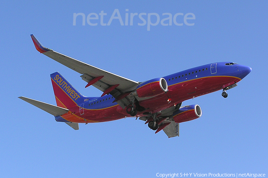 Southwest Airlines Boeing 737-7H4 (N261WN) | Photo 3305