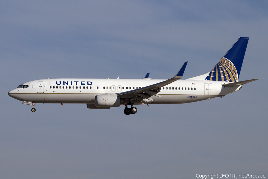 United Airlines Boeing 737-824 (N26208) | Photo 423622
