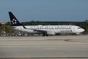 United Airlines Boeing 737-824 (N26210) at  Ft. Lauderdale - International, United States