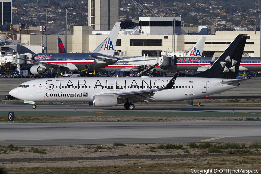 United Airlines Boeing 737-824 (N26210) | Photo 337363