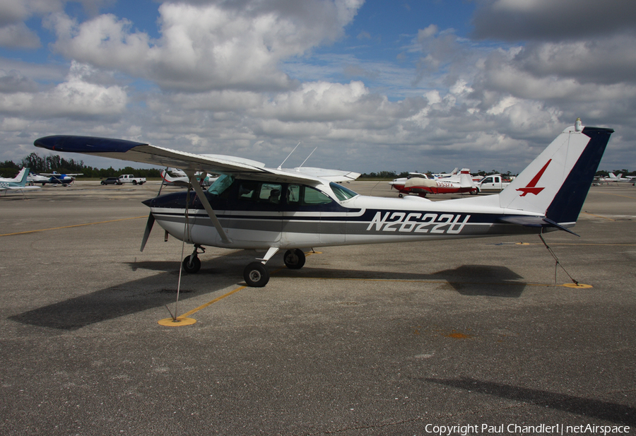 (Private) Cessna 172D Skyhawk (N2622U) | Photo 494125