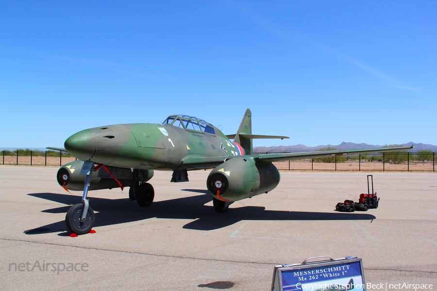 Collings Foundation Messerschmitt Me 262 B-1c (N262AZ) | Photo 25063