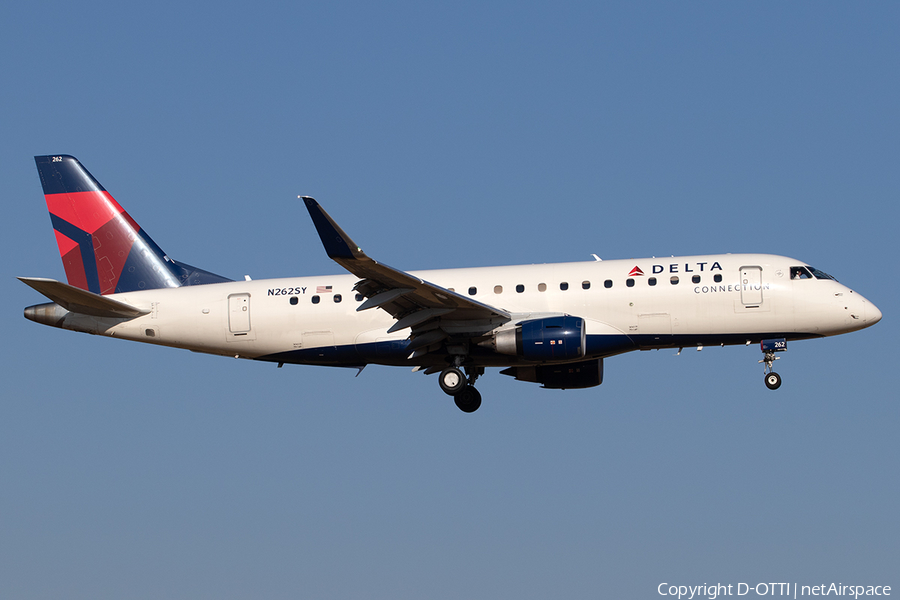 Delta Connection (SkyWest Airlines) Embraer ERJ-175LR (ERJ-170-200LR) (N262SY) | Photo 522312