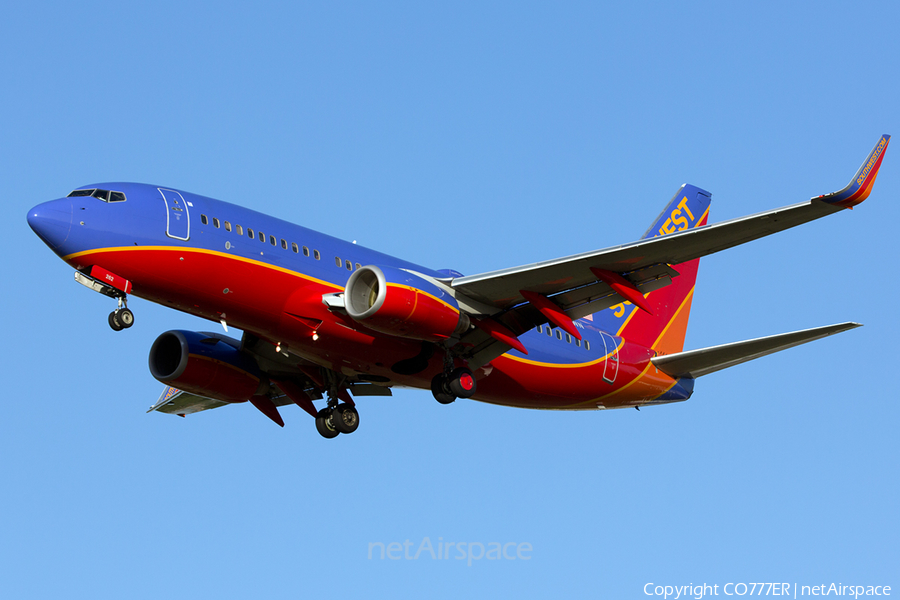 Southwest Airlines Boeing 737-7H4 (N262WN) | Photo 58588