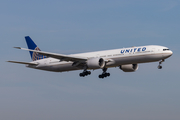 United Airlines Boeing 777-322(ER) (N2644U) at  Frankfurt am Main, Germany