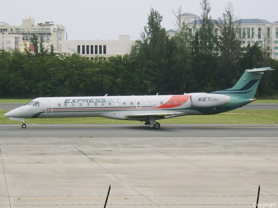 ExpressJet Embraer ERJ-145LR (N26549) | Photo 475915