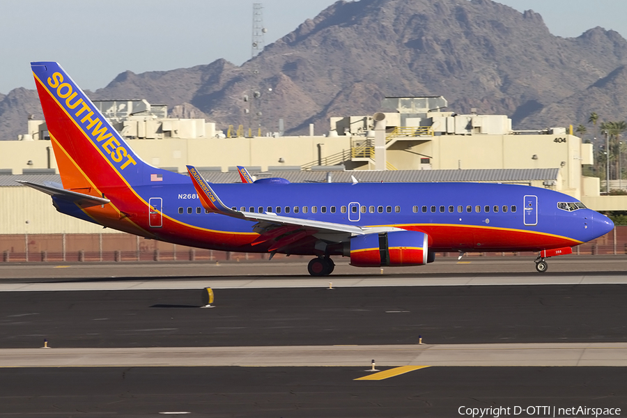 Southwest Airlines Boeing 737-7H4 (N268WN) | Photo 461510
