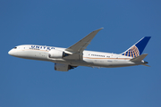 United Airlines Boeing 787-8 Dreamliner (N26902) at  Los Angeles - International, United States