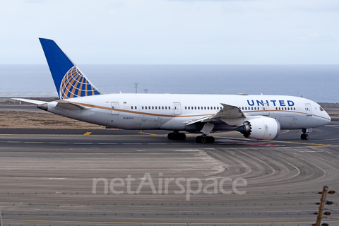 United Airlines Boeing 787-8 Dreamliner (N26902) at  Tenerife Sur - Reina Sofia, Spain
