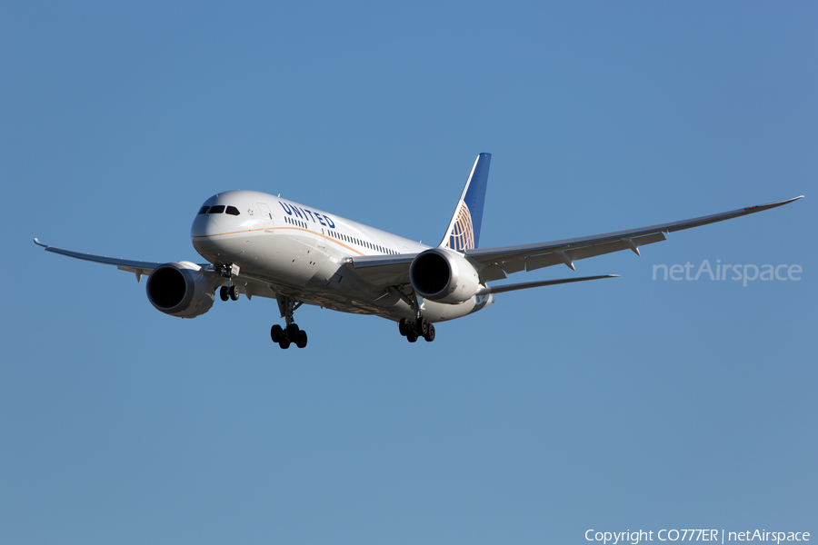 United Airlines Boeing 787-8 Dreamliner (N26906) | Photo 18534