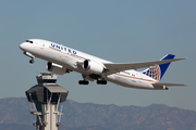 United Airlines Boeing 787-8 Dreamliner (N26906) at  Los Angeles - International, United States