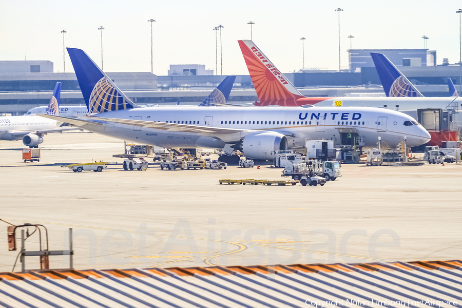United Airlines Boeing 787-8 Dreamliner (N26906) | Photo 439529