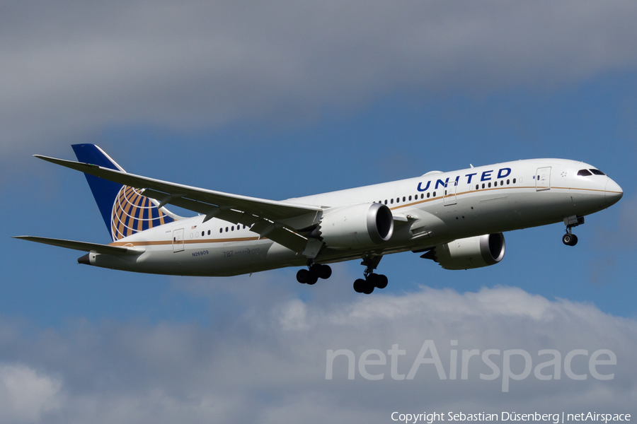 United Airlines Boeing 787-8 Dreamliner (N26909) | Photo 116799
