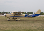 (Private) Cessna 172K Skyhawk (N2690Q) at  Oshkosh - Wittman Regional, United States