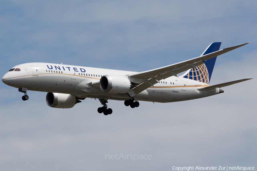 United Airlines Boeing 787-8 Dreamliner (N26910) | Photo 136338