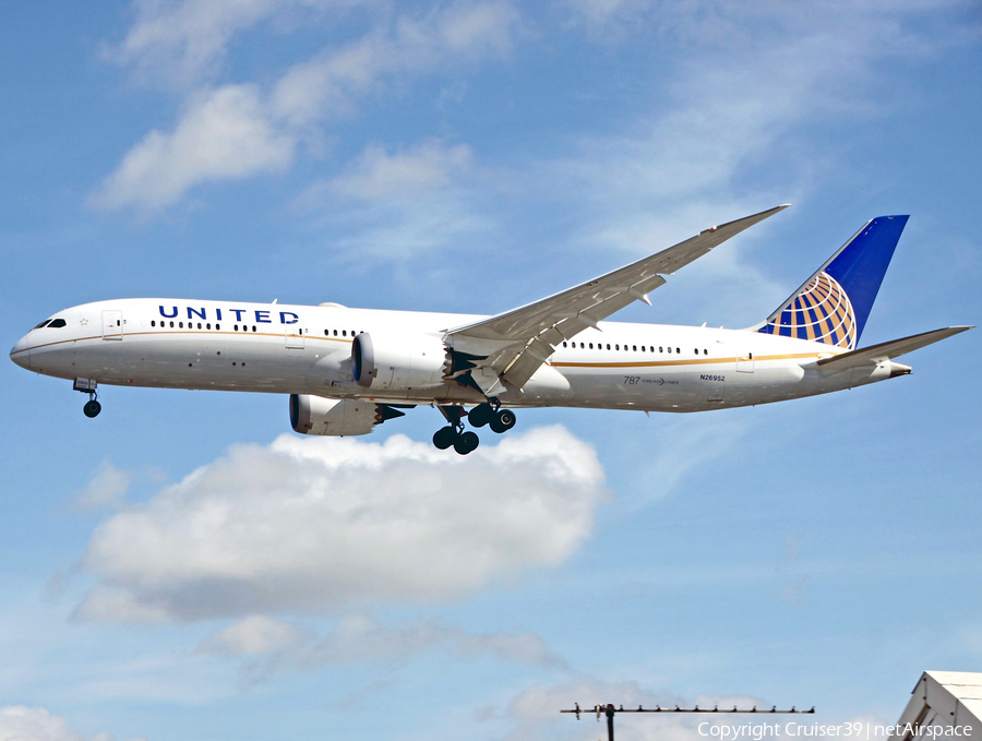 United Airlines Boeing 787-9 Dreamliner (N26952) | Photo 221512